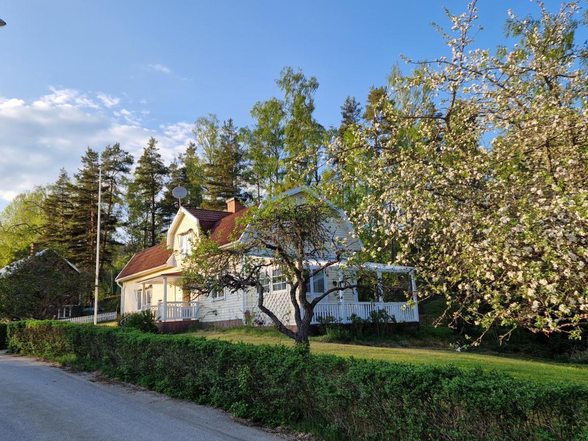 Ferienhaus In Loenneberga Екстериор снимка